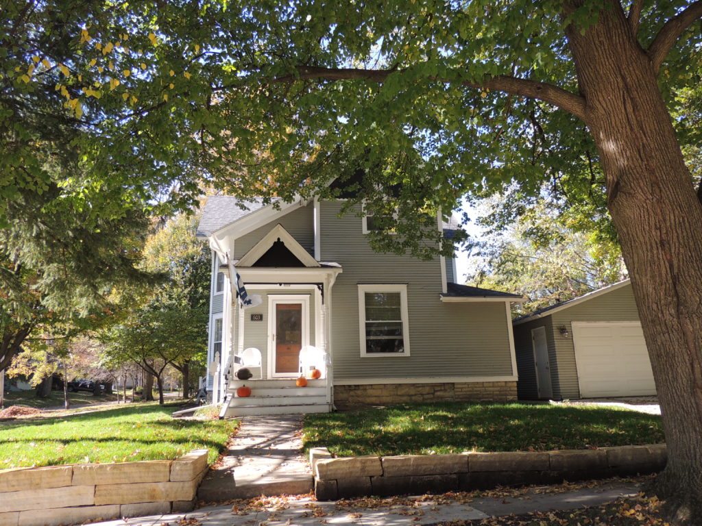Photo of house at 6th Street at 603 5th Avenue