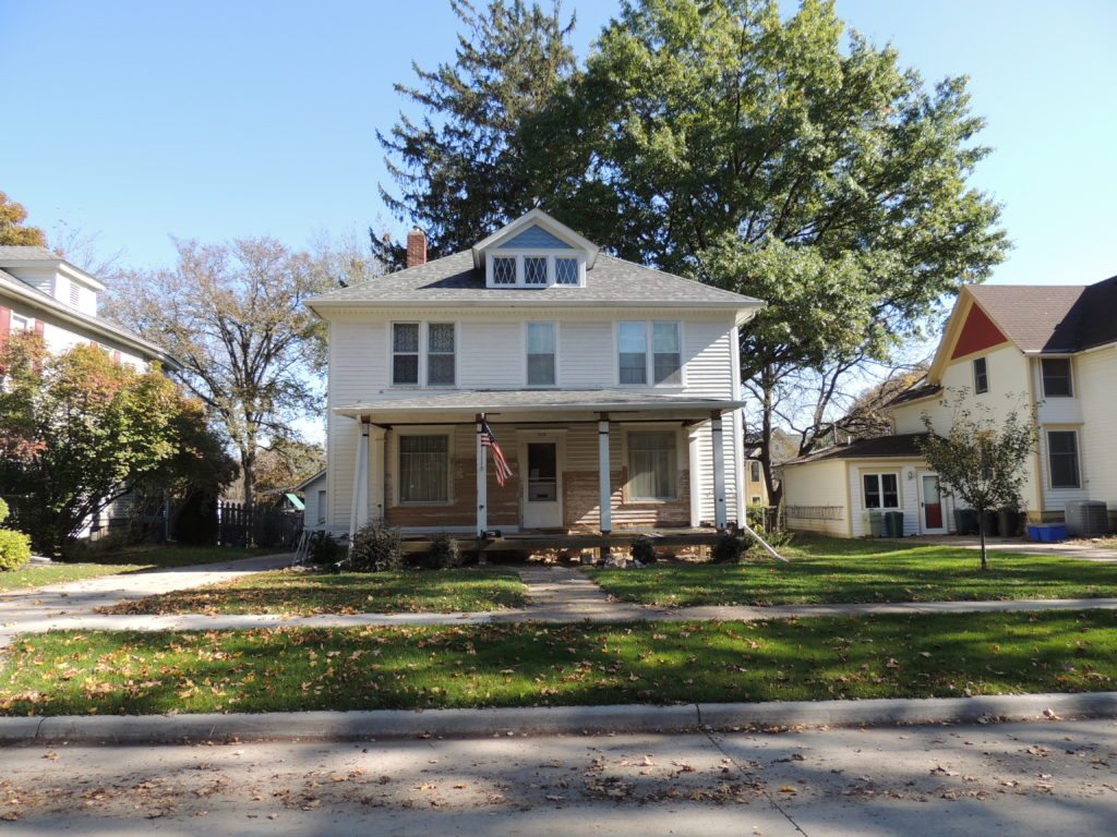 Photo of house at 610 5th Avenue
