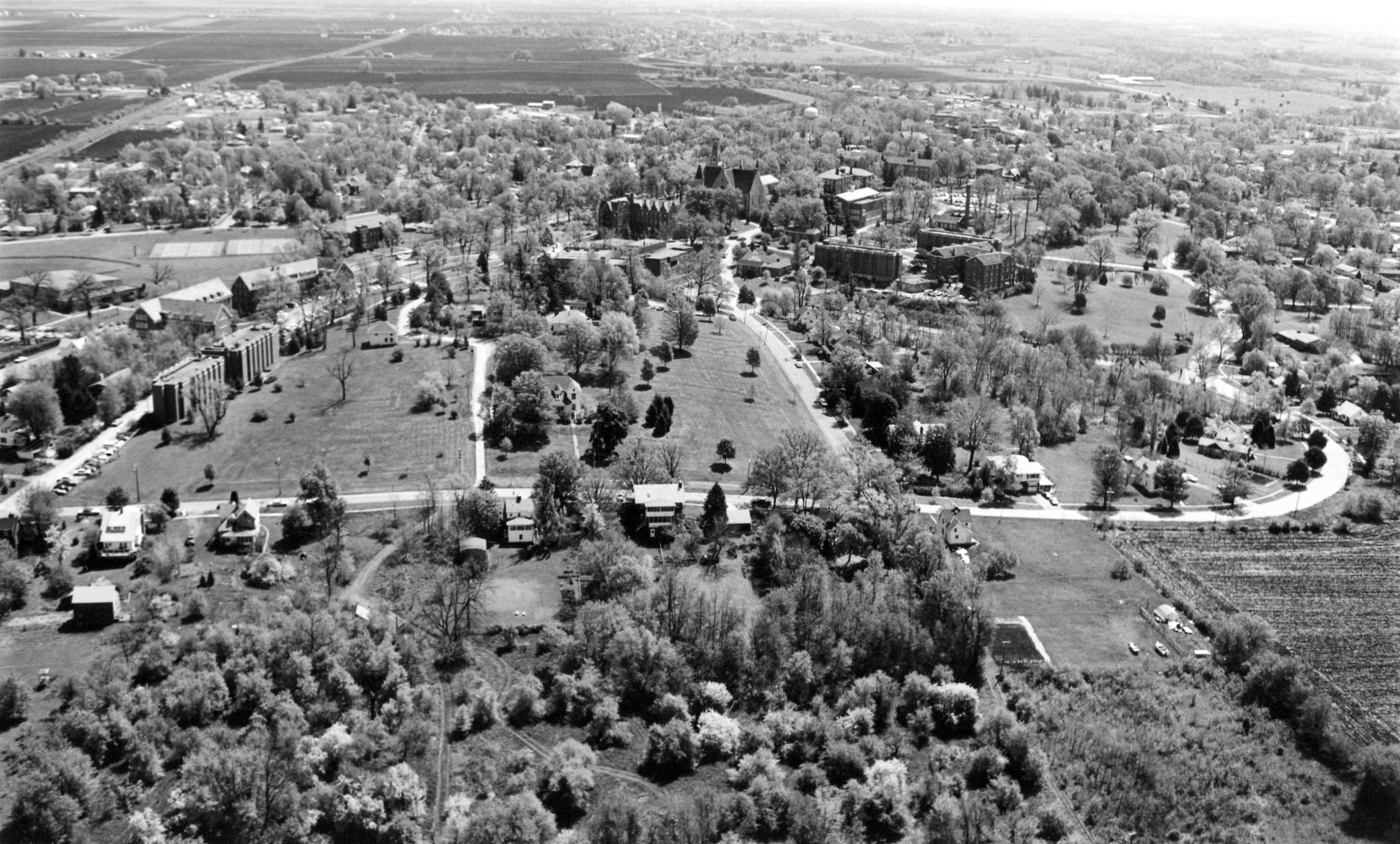 photo of Aerial Photograph of Cornell College-1975
