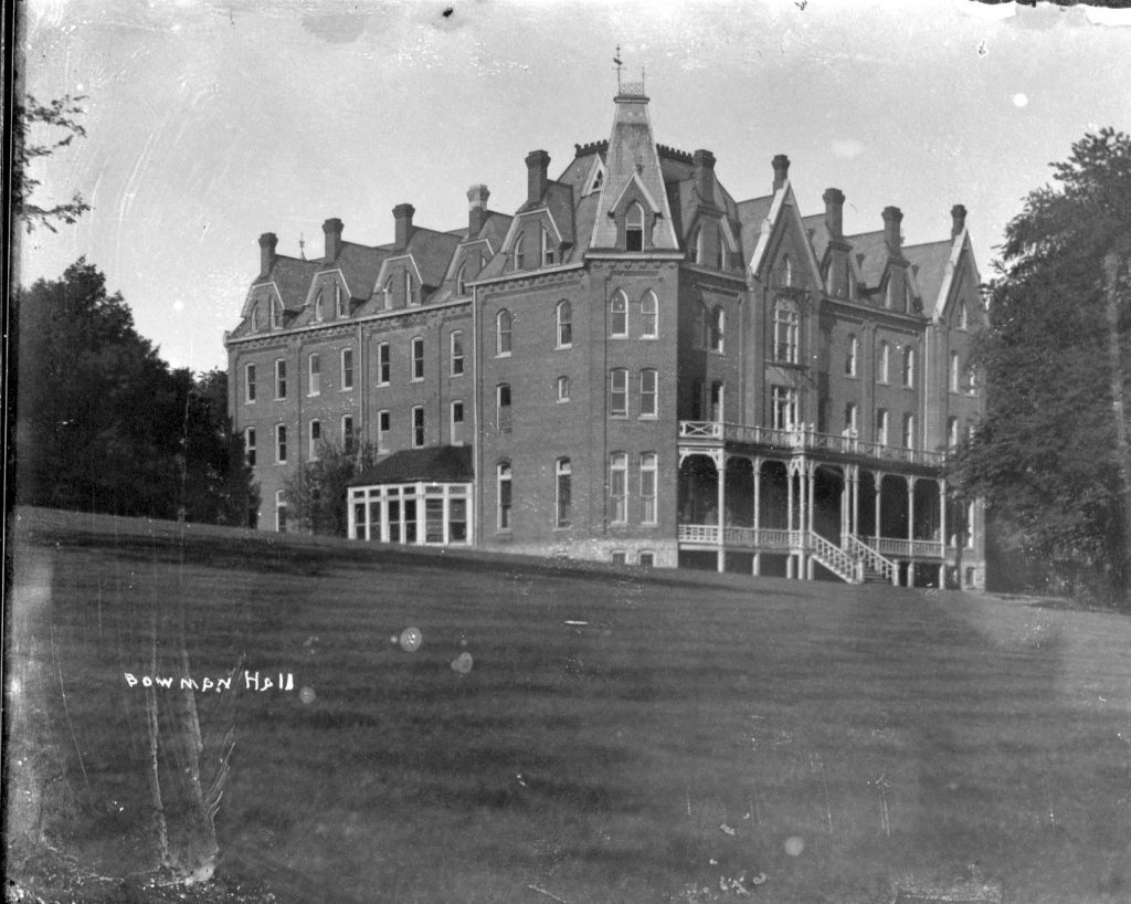 photo of Bowman-Carter Hall