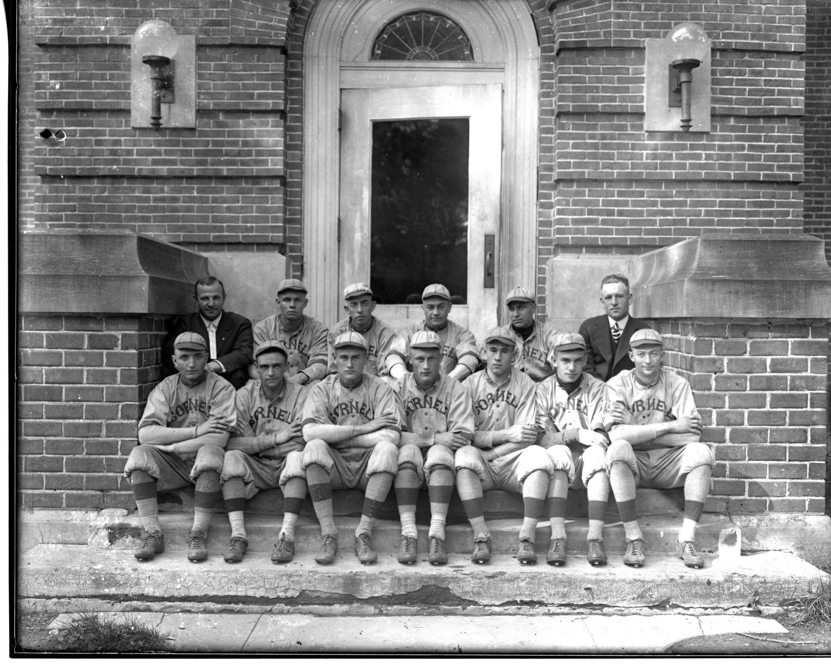 photo of Cornell Baseball Team