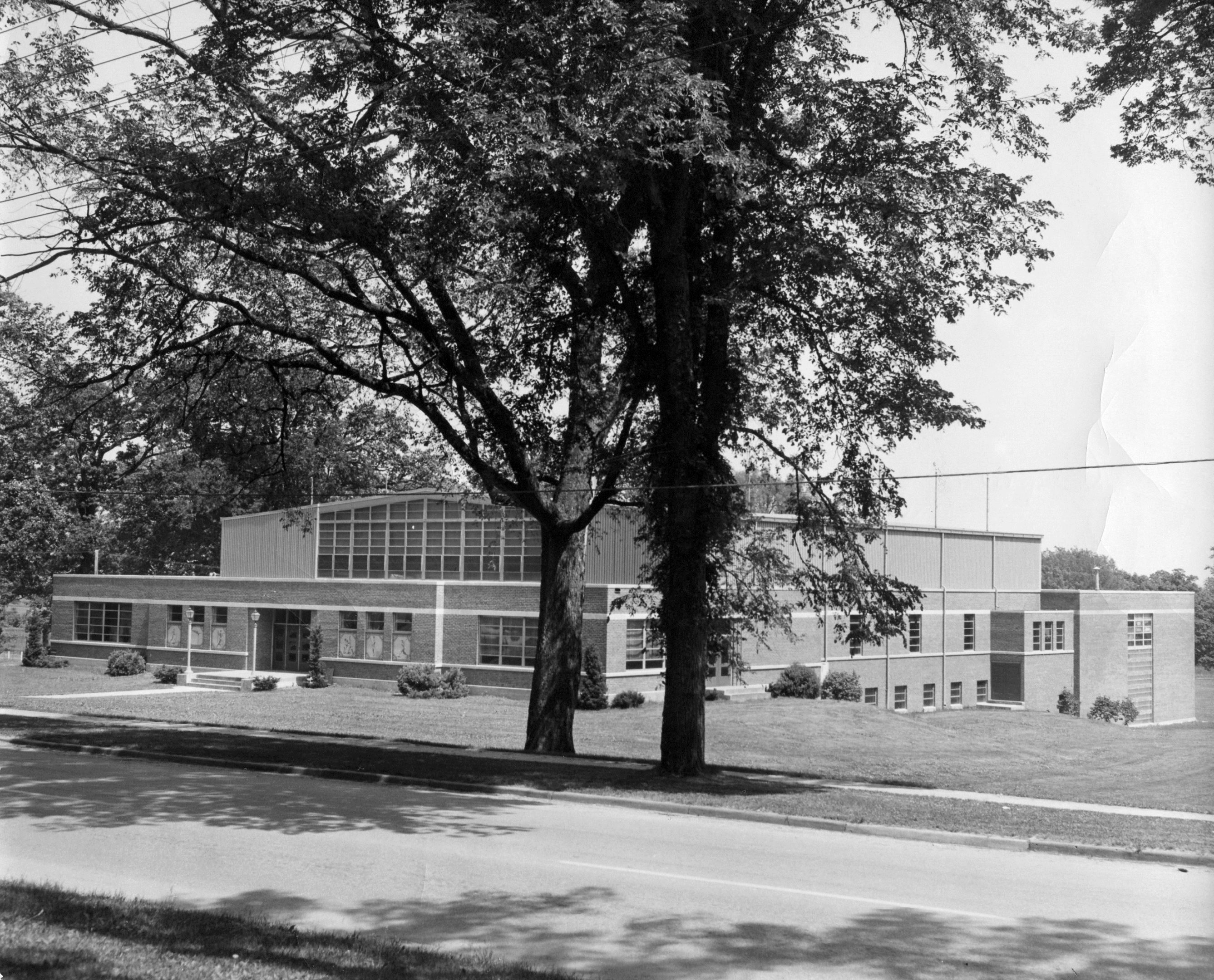 photo of Cornell College field house built in 1953. Note the indoor pool in the rear of the facility. Date @1954