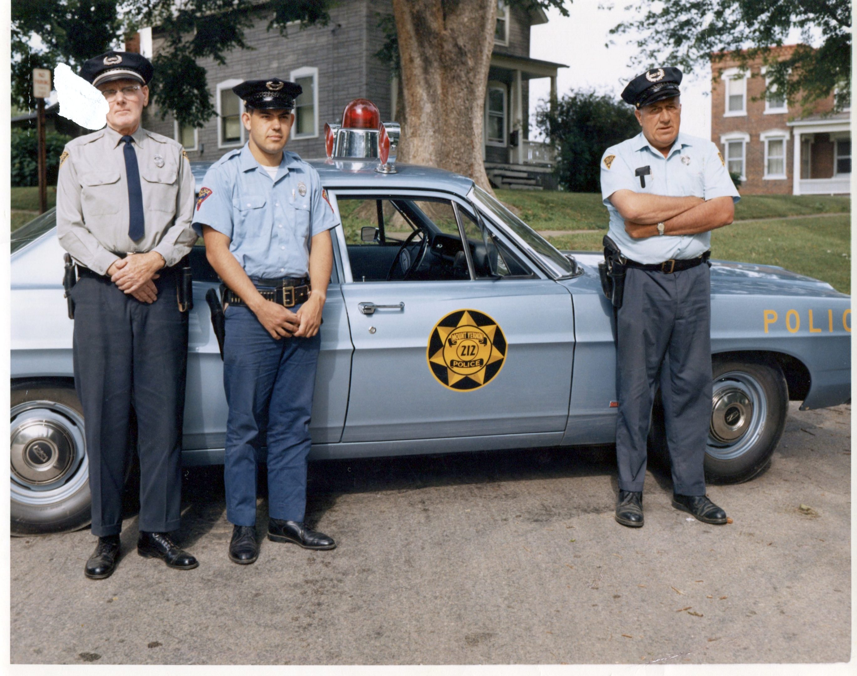 photo of Mount Vernon Policemen