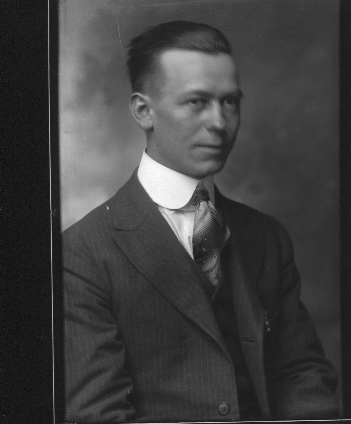 photo of Unidentified Cornell Student-1910