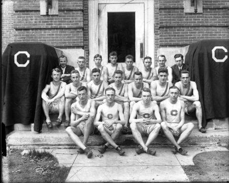 photo of Varsity Track & Field Team