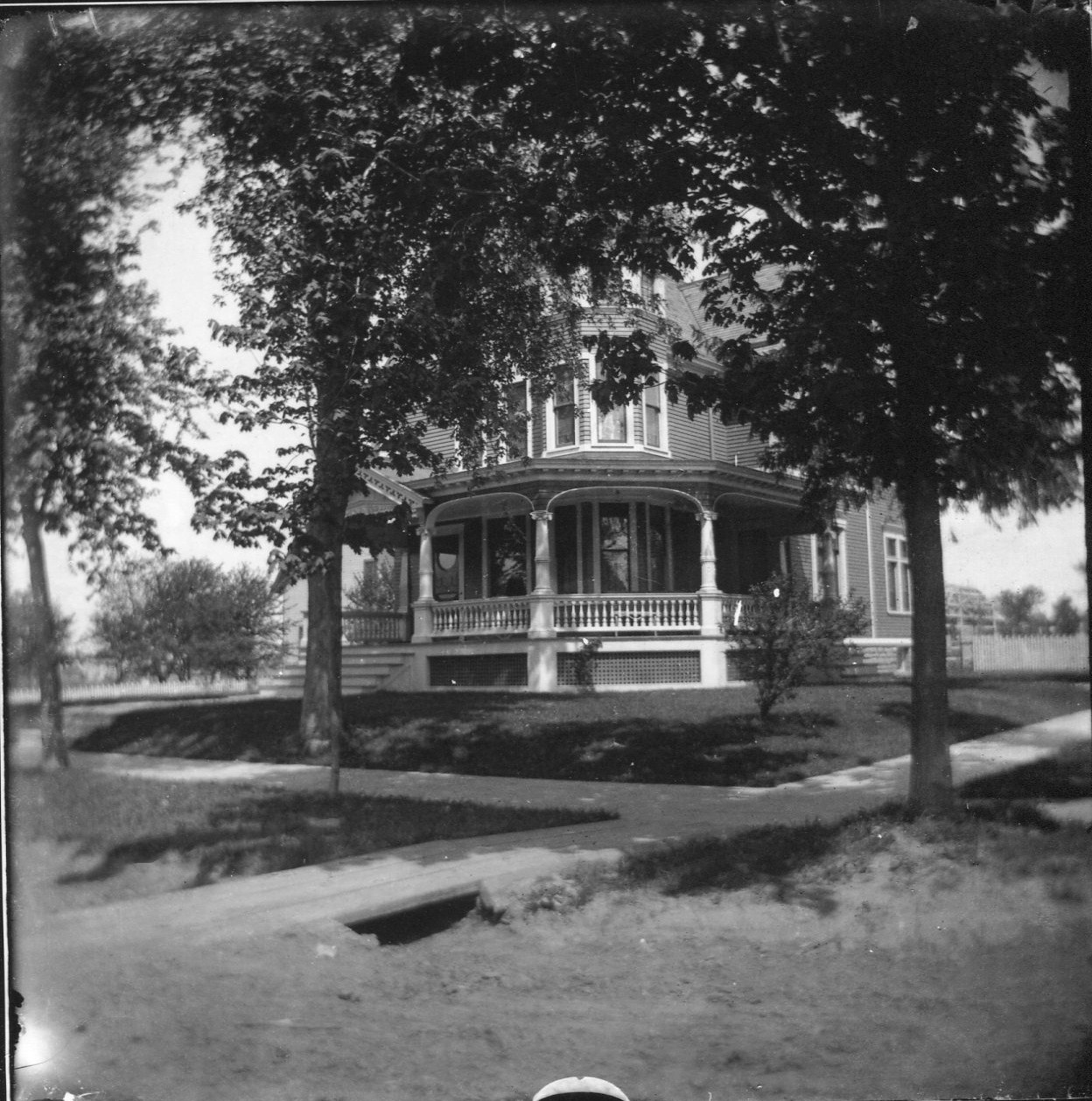 photo of An Unknown Home