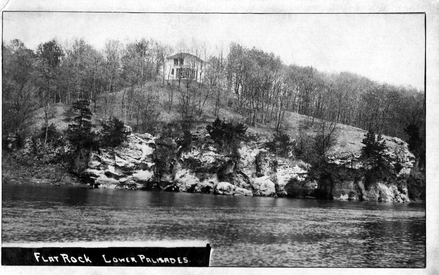 photo of Flat Rock Residence at Lower Palisades