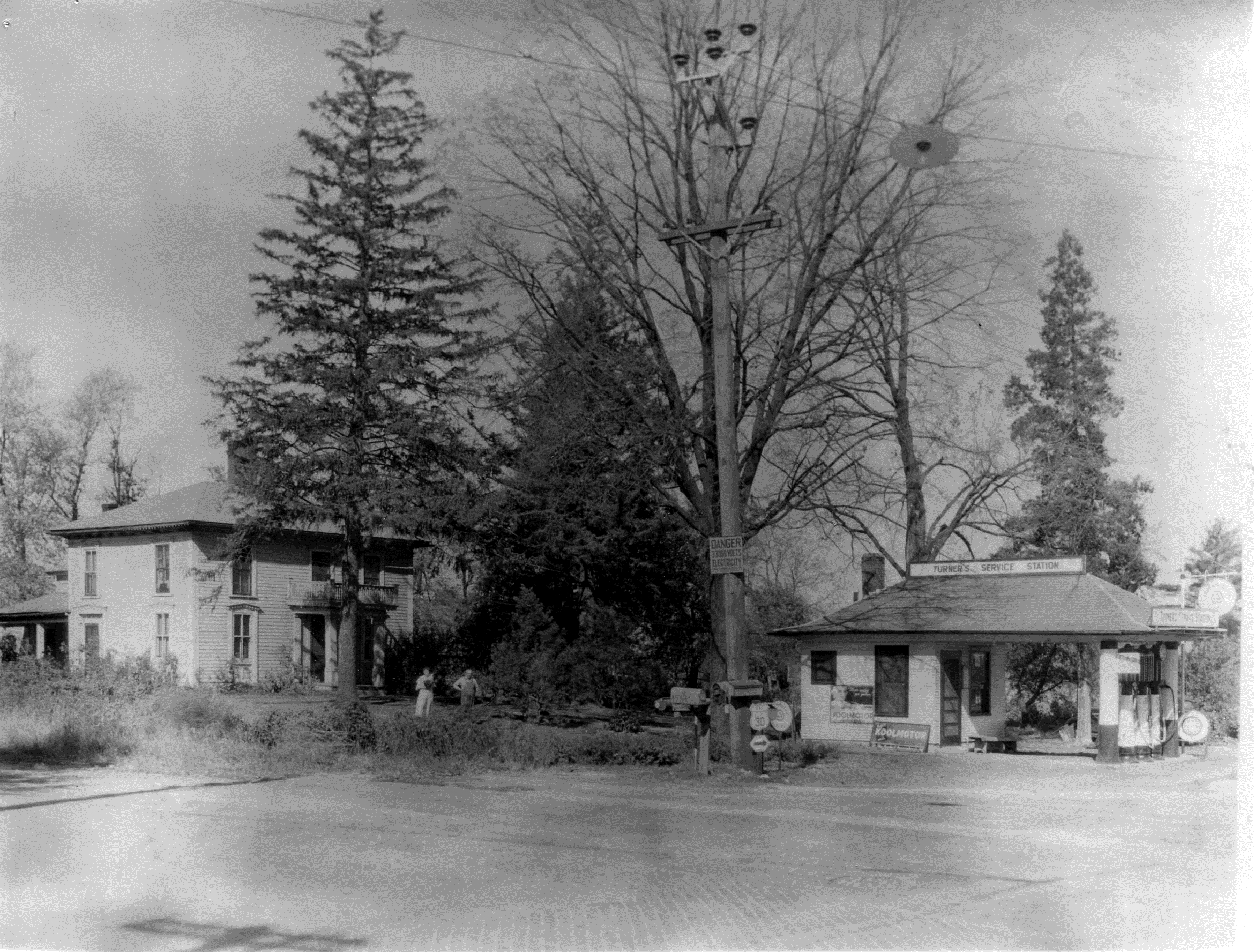 photo of Turner's Service Station