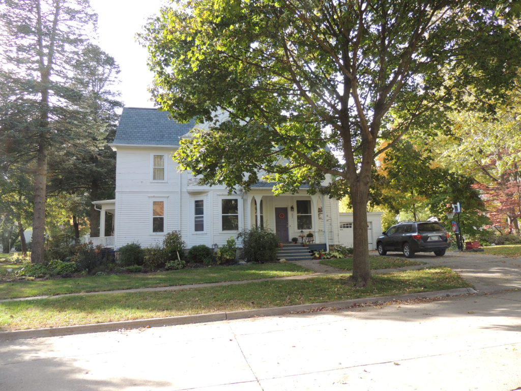 Photo of house at 603 6th St NW