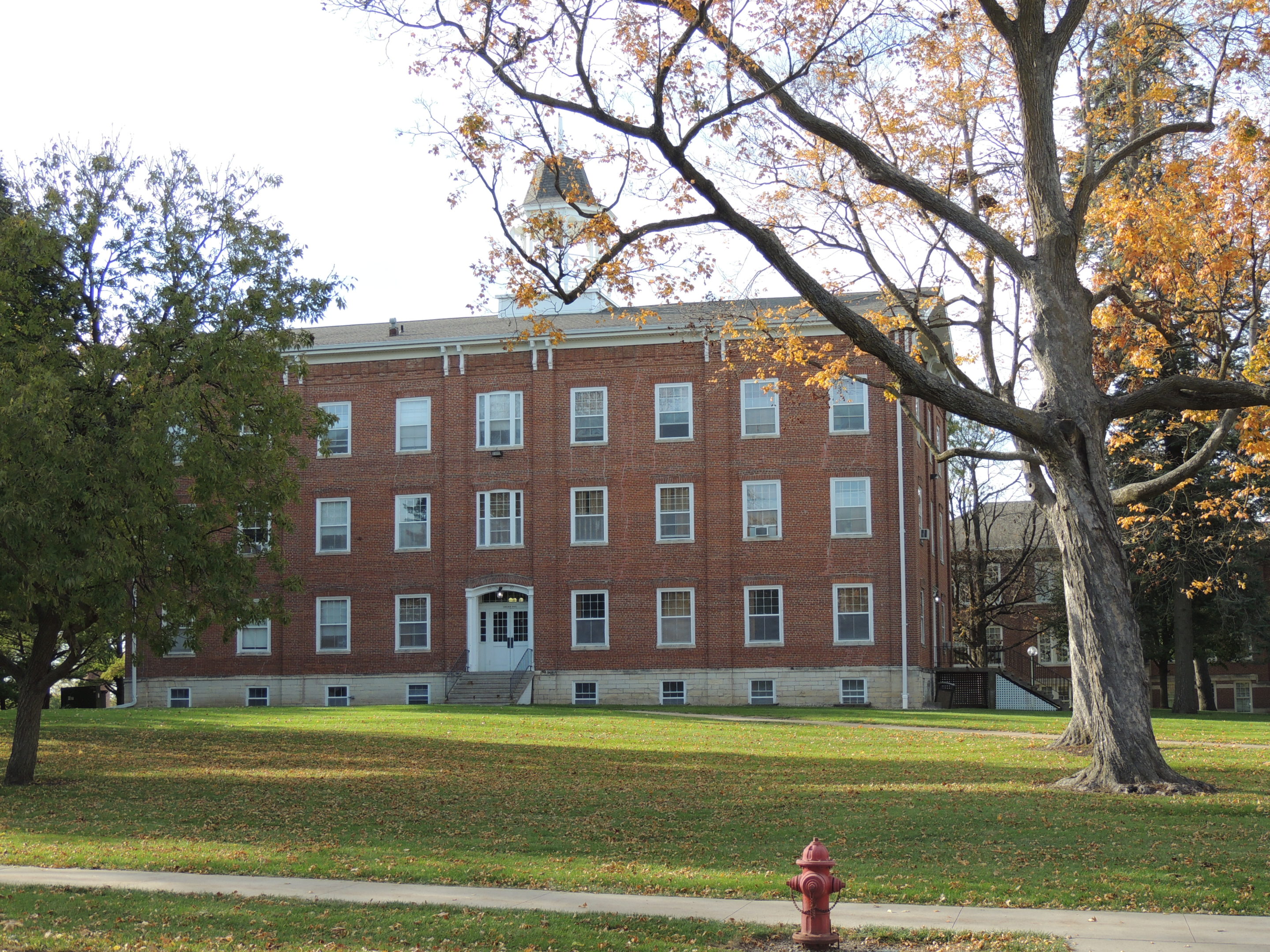 Photo of College Hall