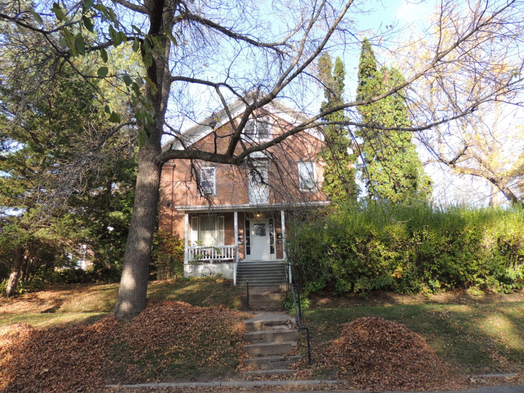 Photo of house at 413 Third Street SW built as a Presbyterian Church in 1859.