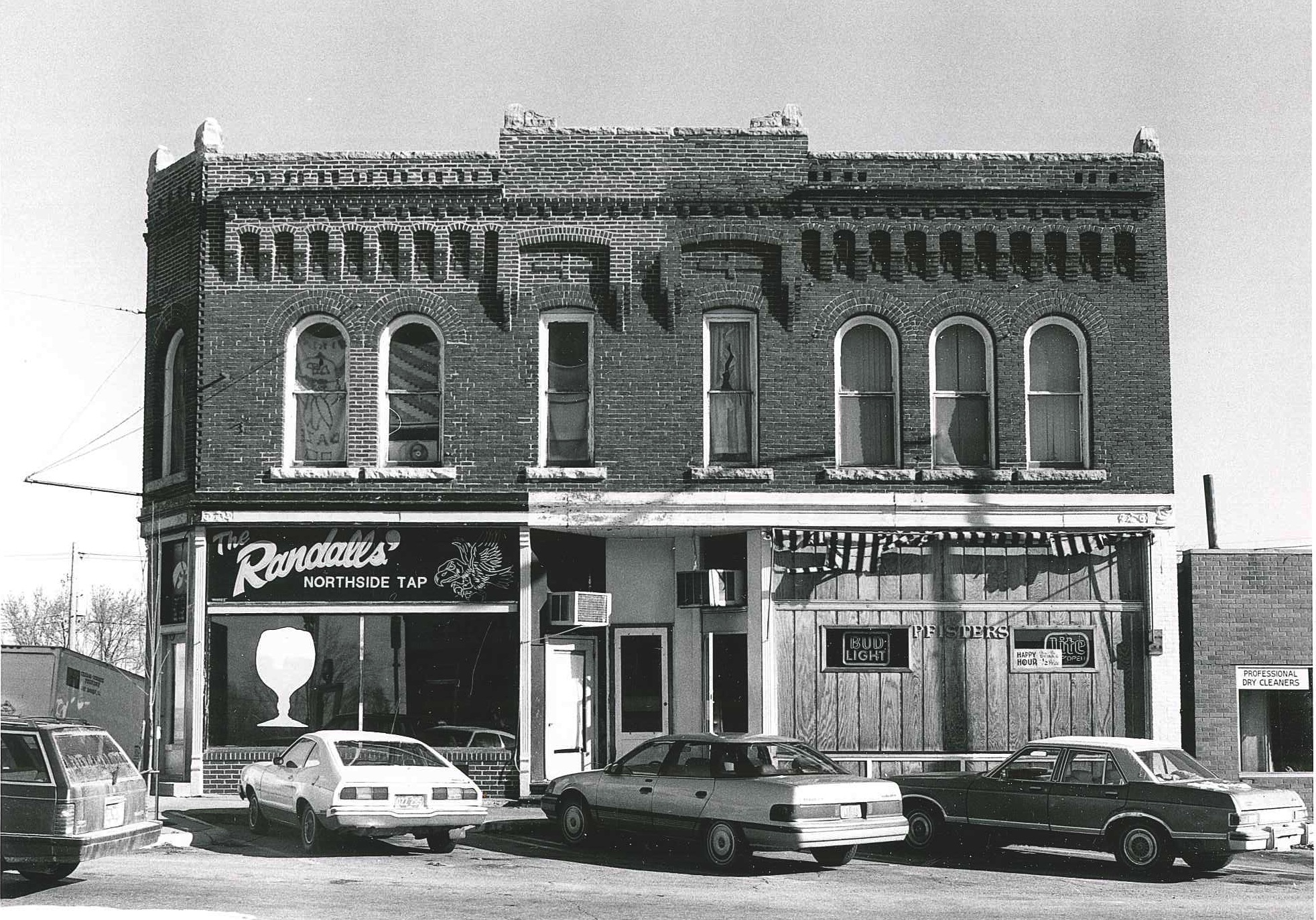 Photo of building at 101-103 First Street E. Photographed 1990 by Barbara Beving Long.