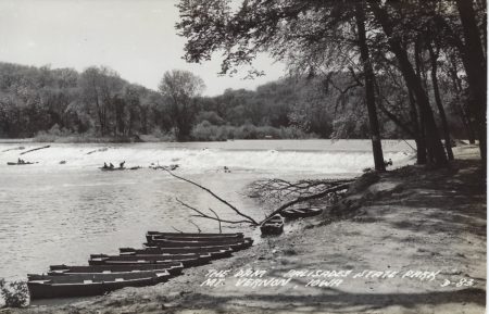 Photo of Palisades Dam postcard