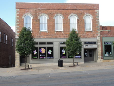 Photo of 118 First Street West
