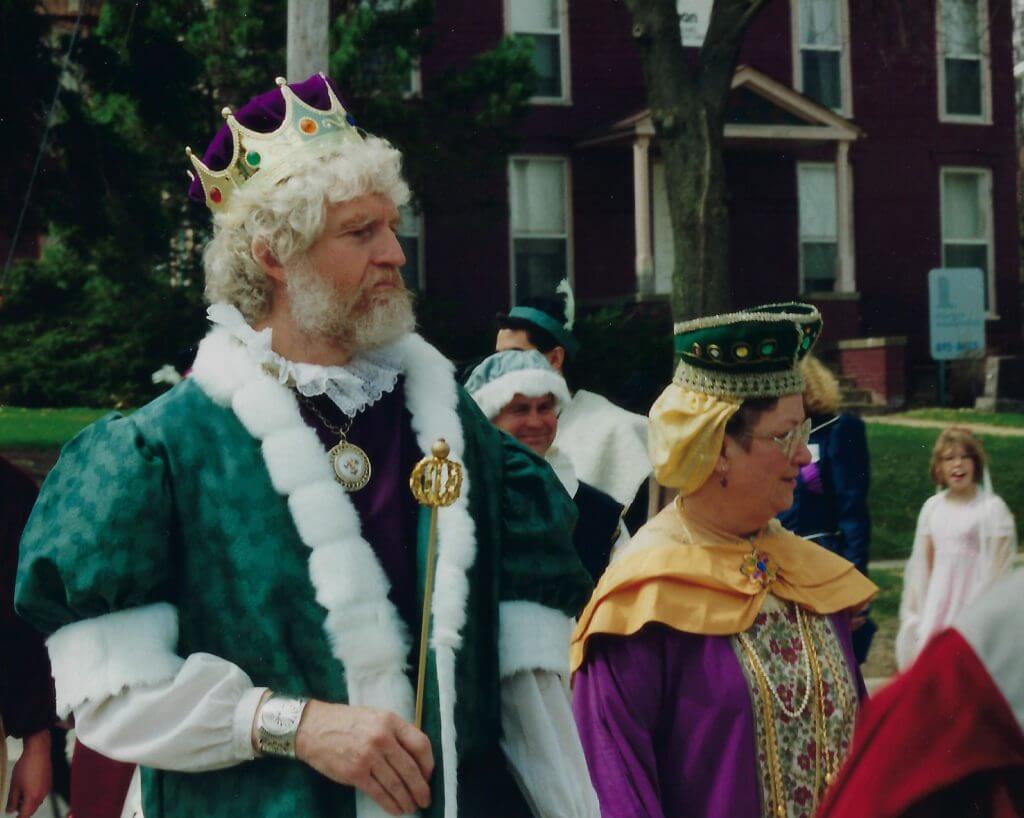 Photo of King and Queen in Memorial Park