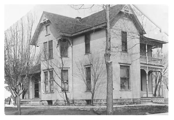 Black and white photo of 617 7th Ave. NW, date unknown