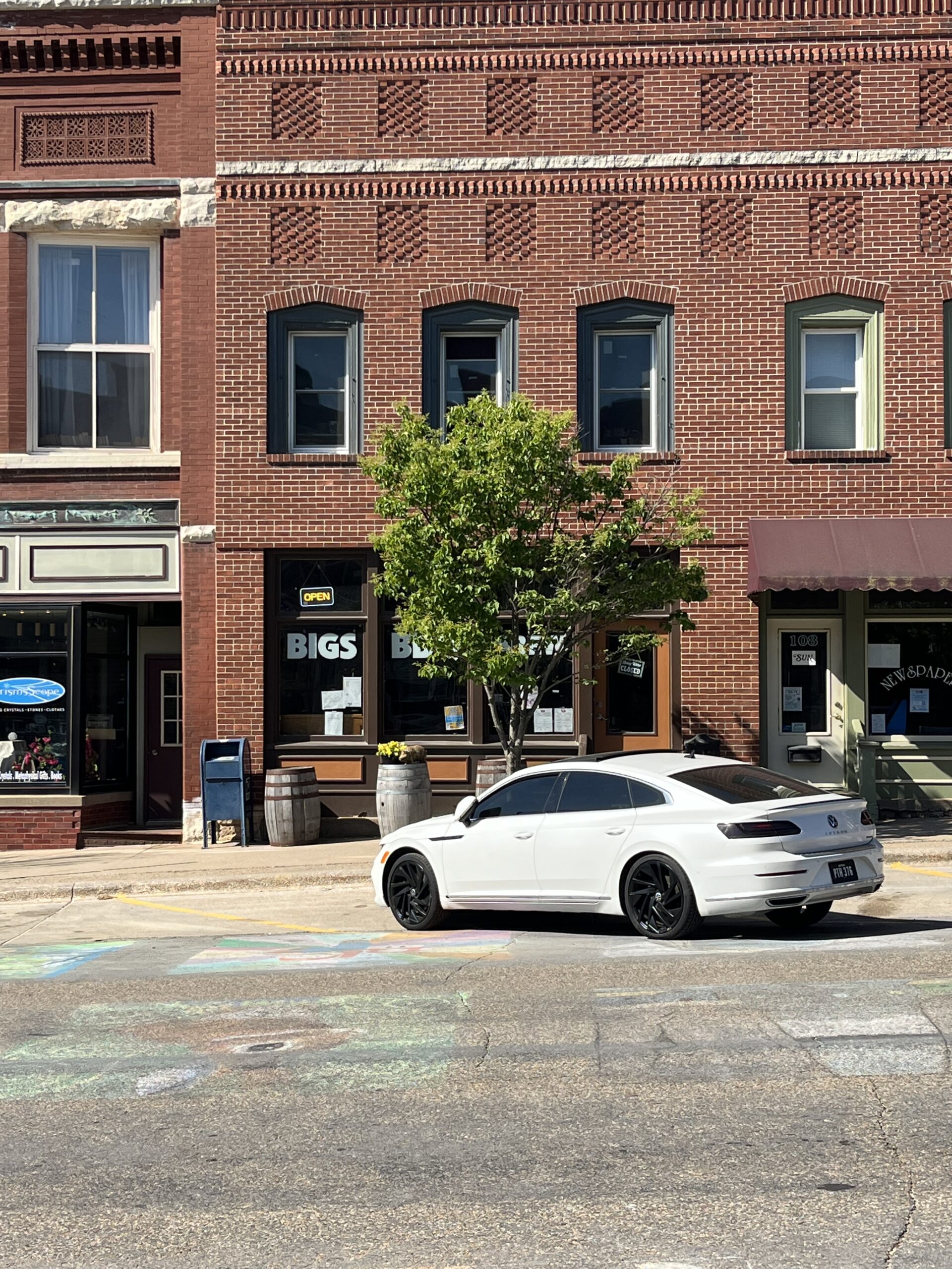 Photo of Big's BBQ and Brew Pub at 106 First Street West.